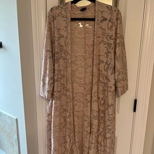 Torrid pink floral kimono size 1X